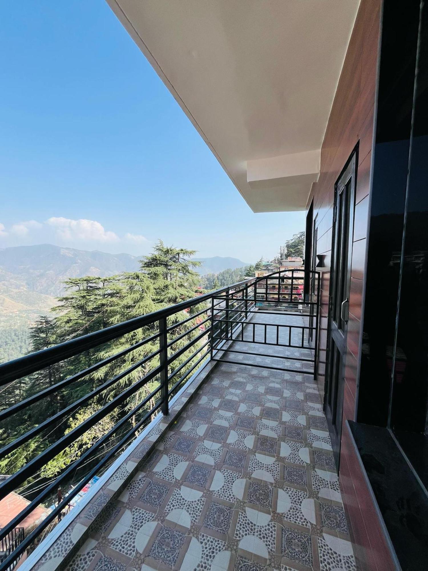 Ambrosia Grand Bed and Breakfast Shimla Eksteriør billede